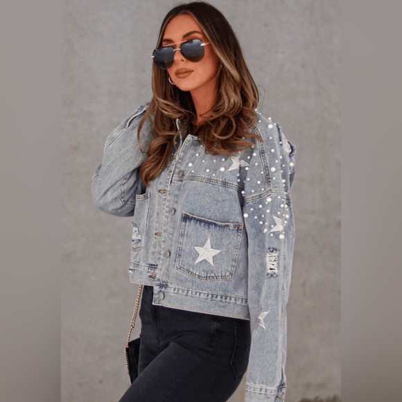 Sky Blue Distressed Pearls Star Cropped
Denim Jacket - Picture 1 of 15